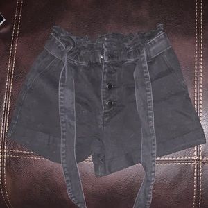 Black Forever 21 shorts